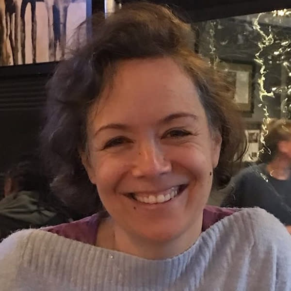 Dr. Marta Nobrega, Bellevue Veterinarian